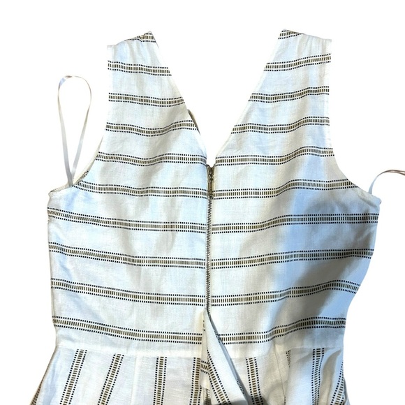 Ted Baker Linen Zelma cropped striped vneck linen blend jumpsuit US 6 EUC - Picture 9 of 10